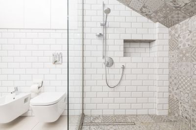 Restore The Look of Your Shower Tile!